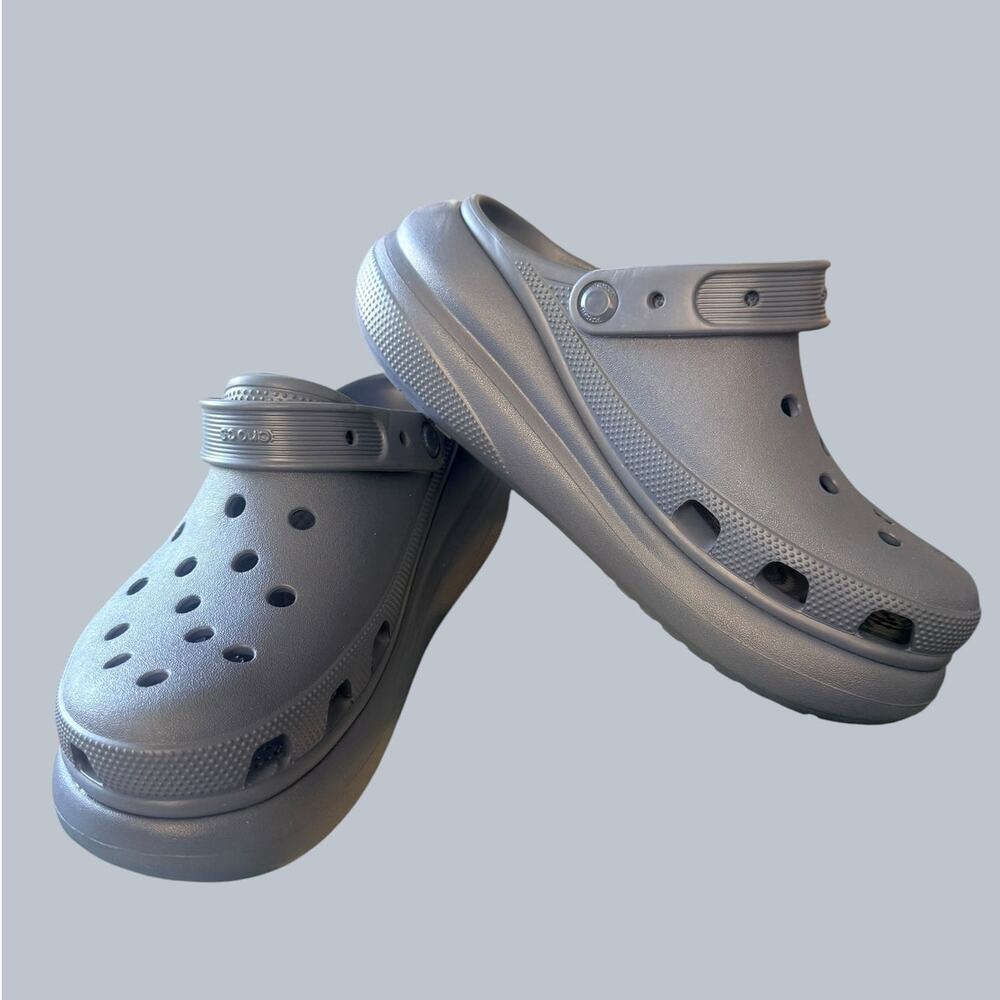 CrocsClassic Crush Clog Dusty Navy M-8, W-10, NWOT